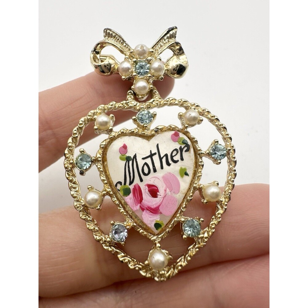 Vintage Mother Of Pearl Rhinestone Heart Mom Brooch Pin Gold Tone
